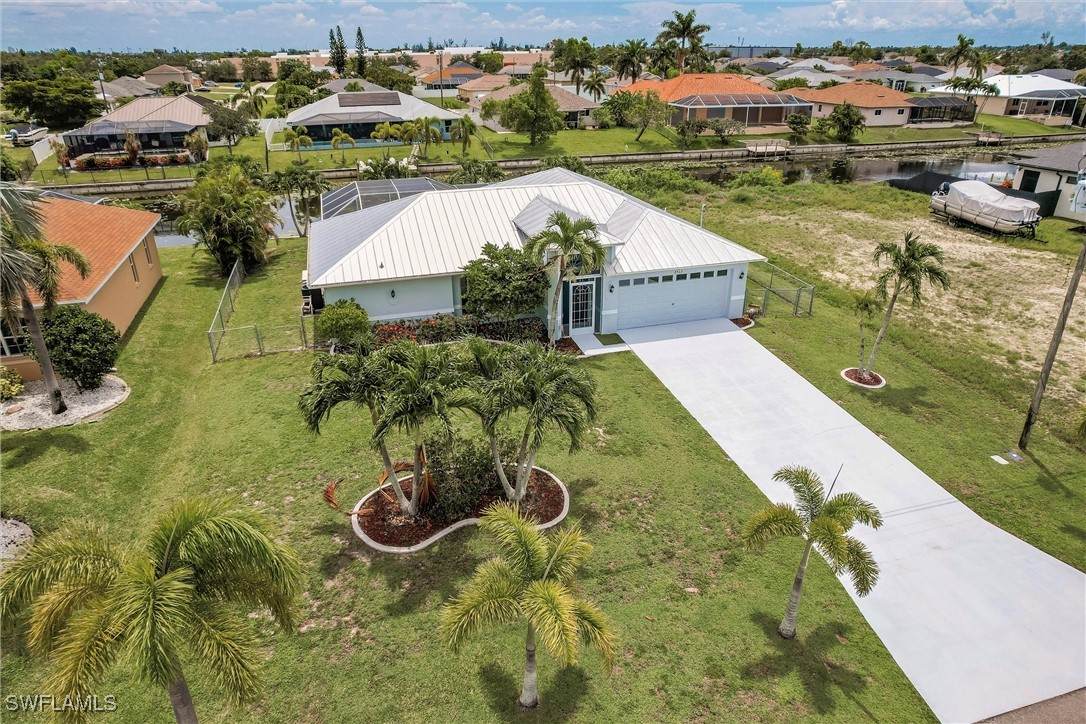 2523 11th Avenue - Photo 1