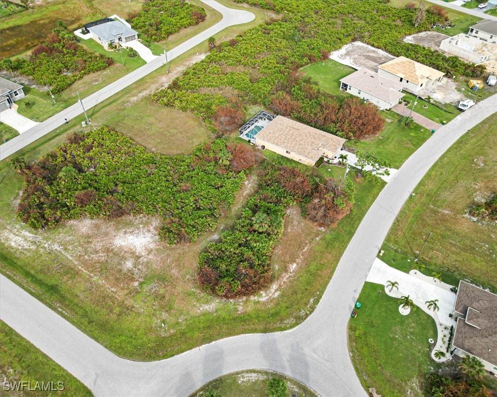442 Albatross Road - Photo 1