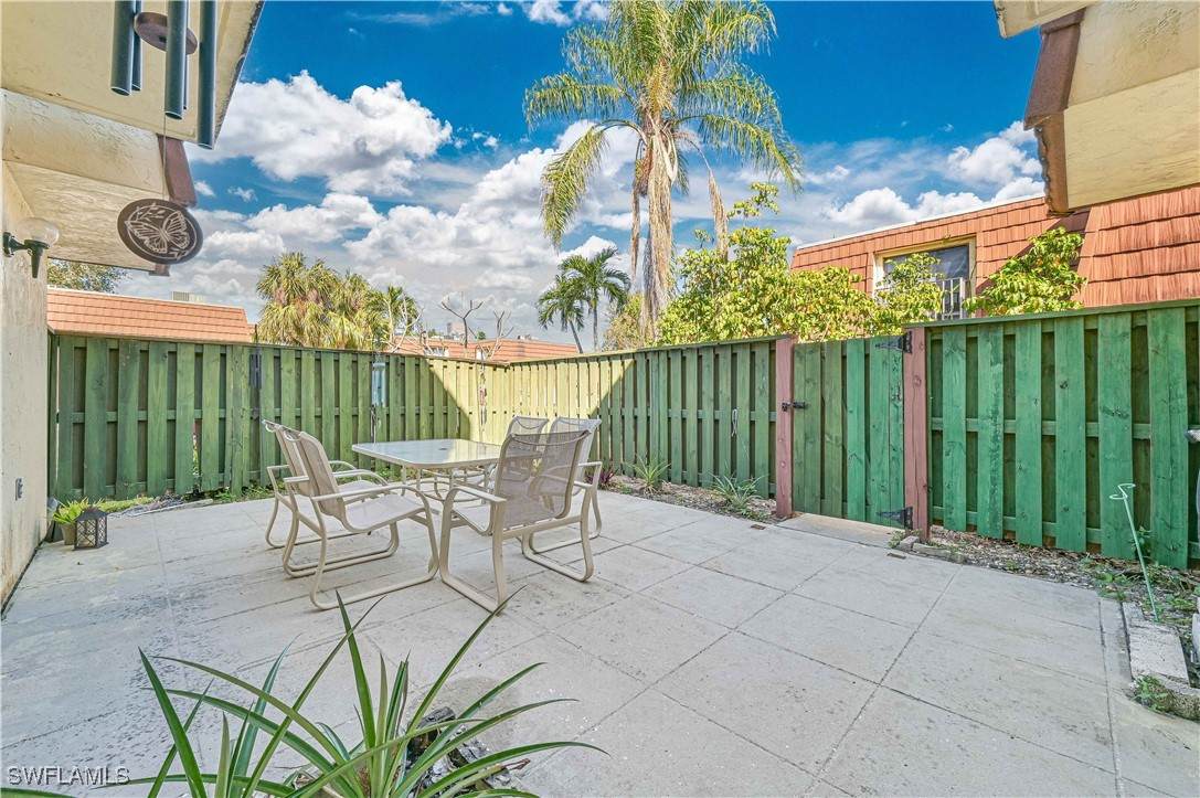 5243 Cedarbend Drive - Photo 1