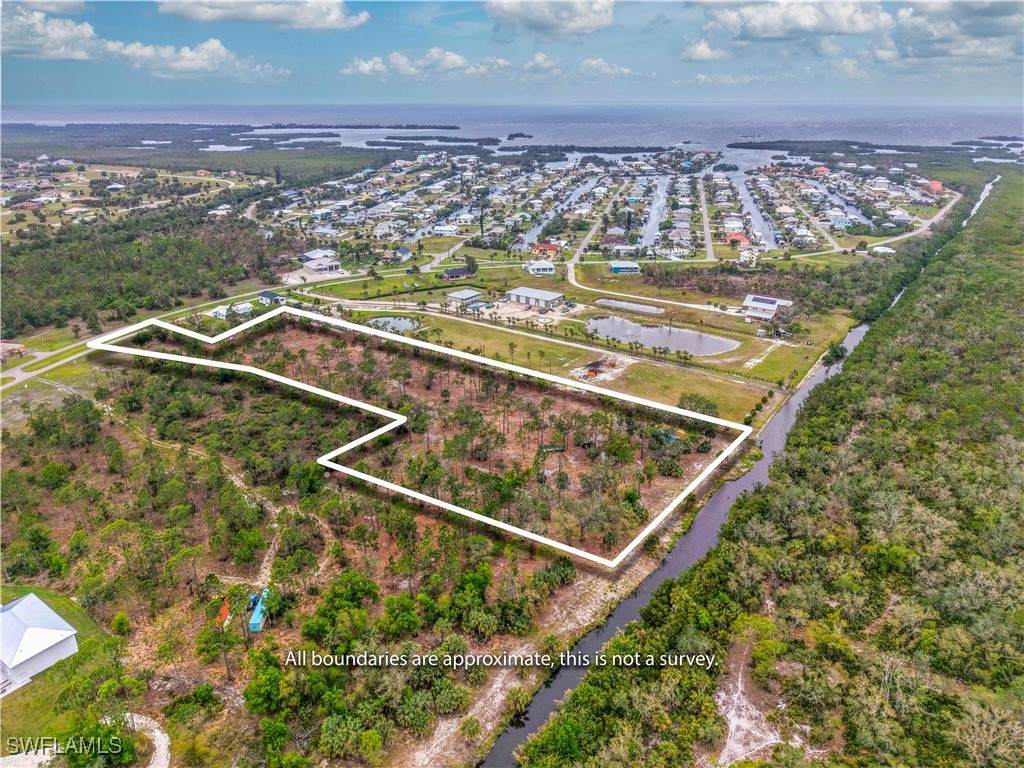 24540 Yacht Club Boulevard - Photo 1