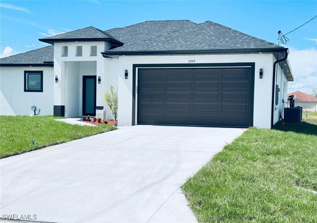 2504 Vera Avenue - Photo 1