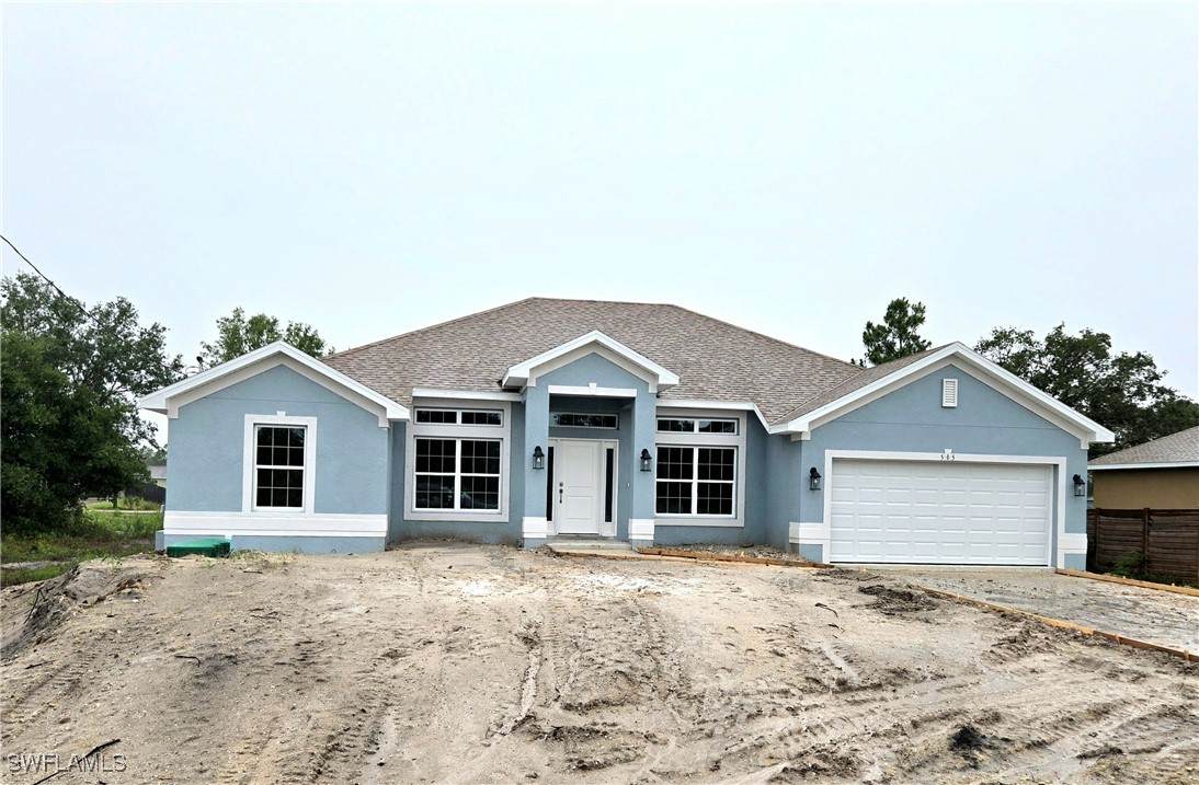 565 Windermere Drive - Photo 1