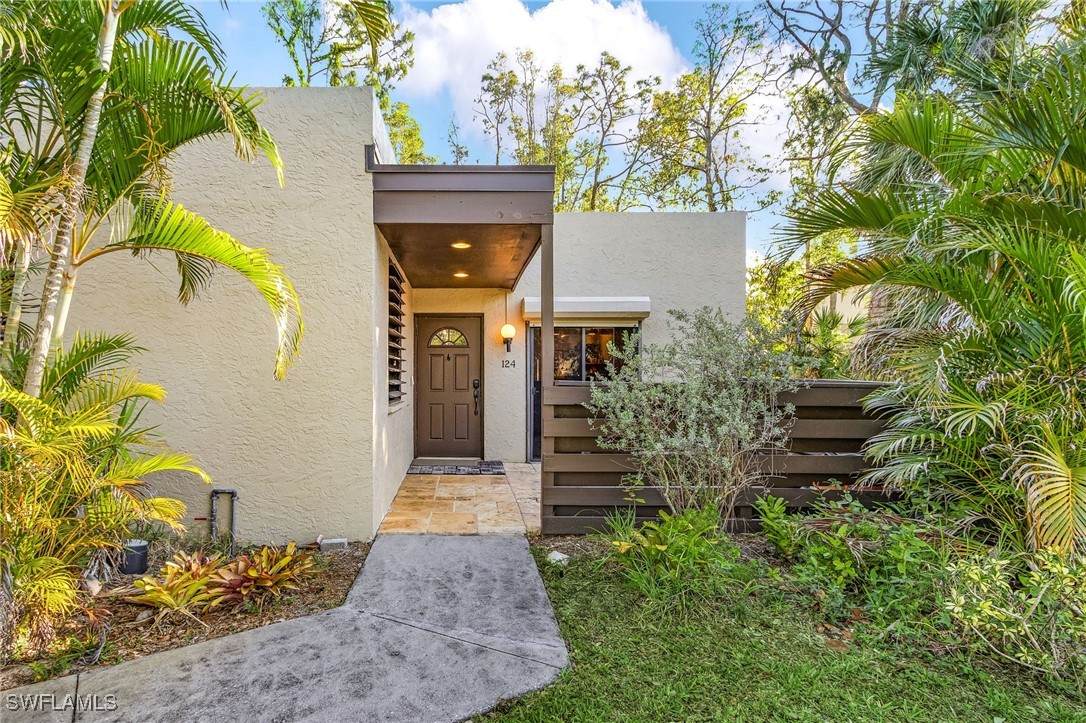 124 Pinebrook Drive - Photo 1