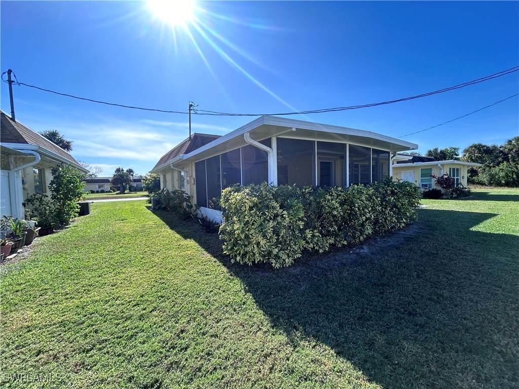 2213 Gardenia Way - Photo 1