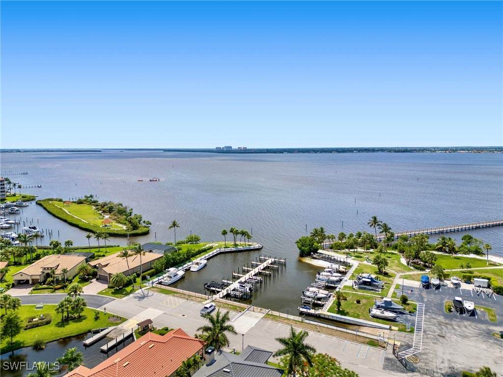 11921 Seabreeze Cove Lane - Photo 1