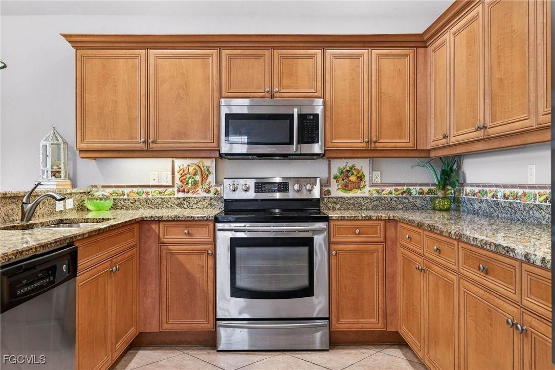 11081 Yellow Poplar Drive - Photo 1