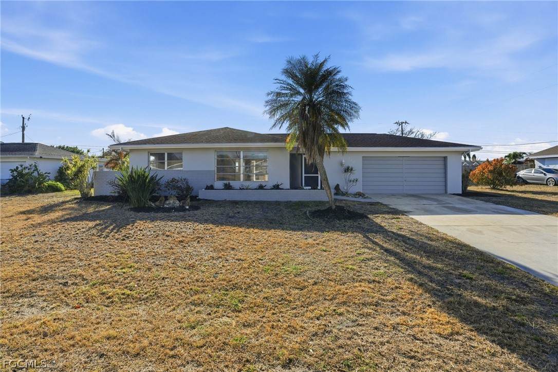 312 Hollywood Street - Photo 1