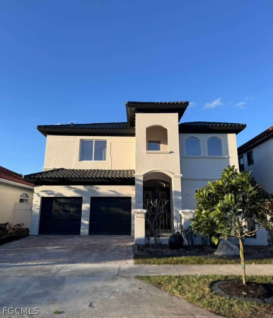 15387 21 Lane - Photo 1