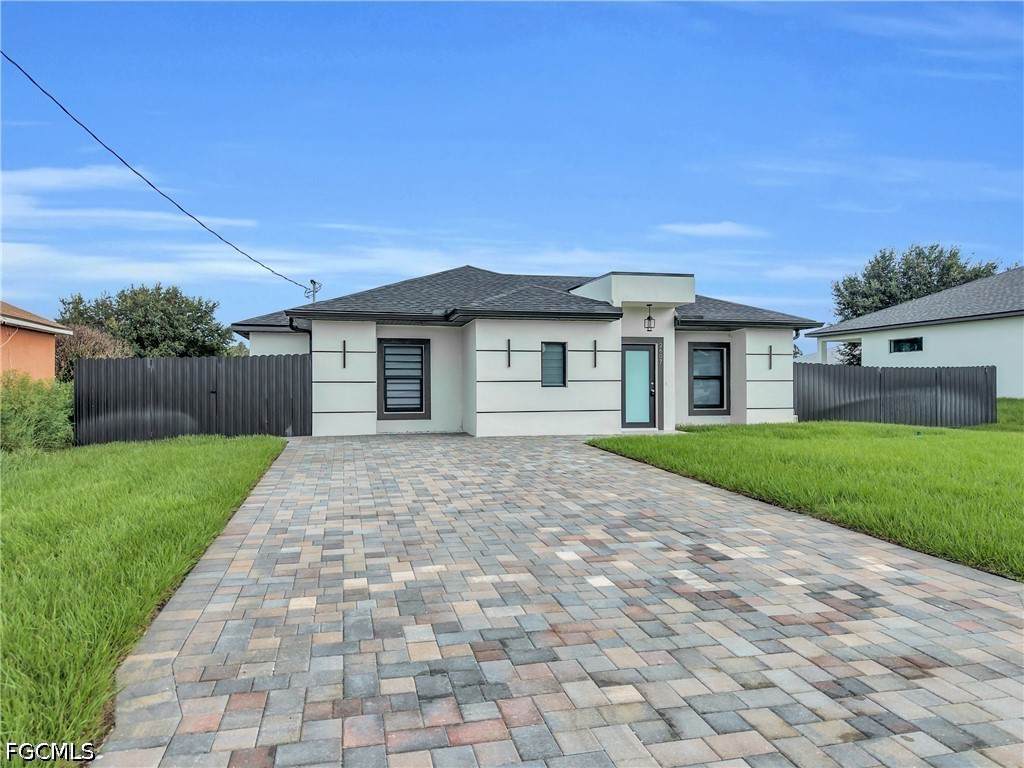 2607 41st Street - Photo 1