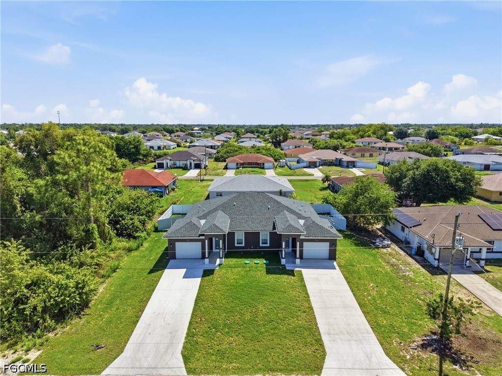 723 Ivan Avenue - Photo 1