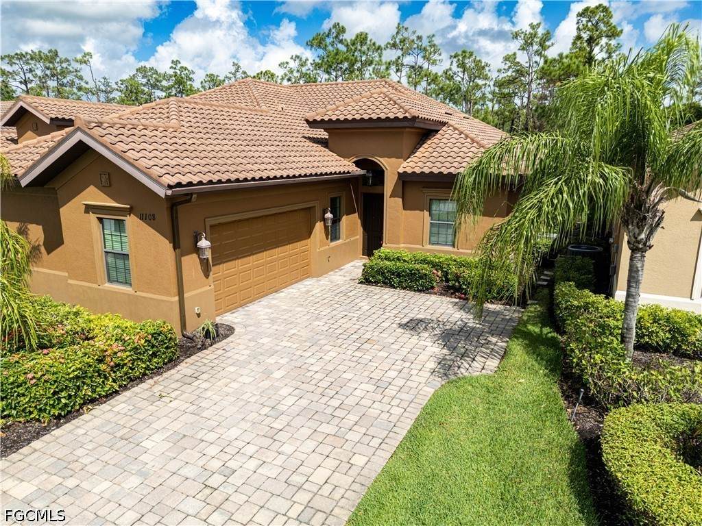 11108 Esteban Drive - Photo 1