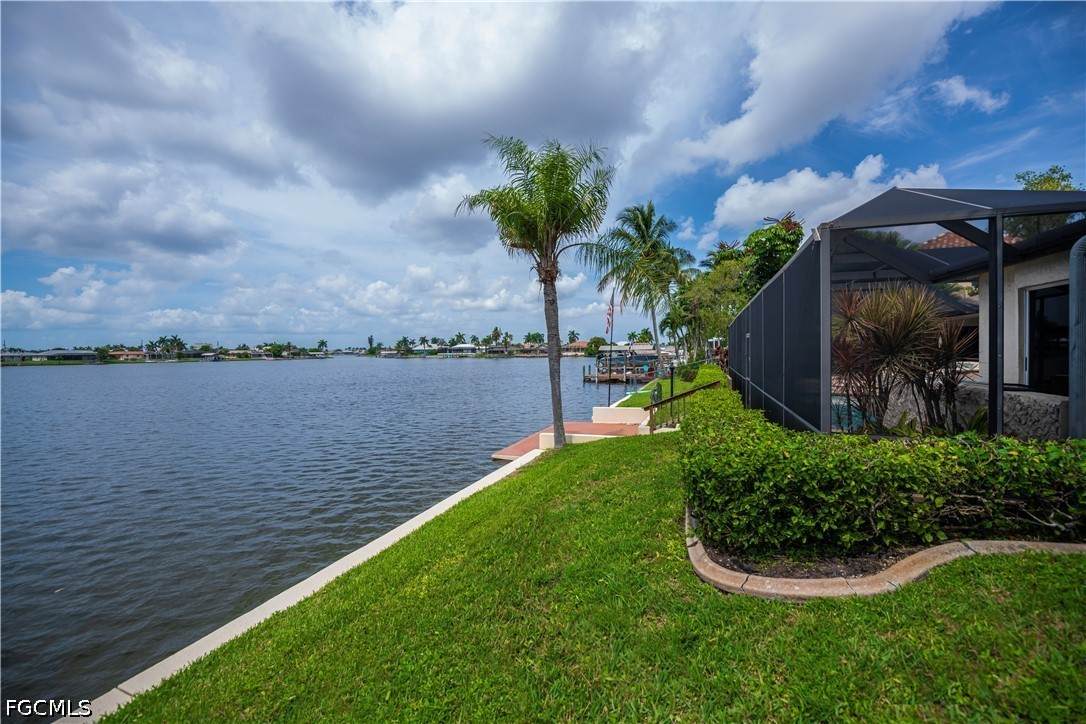 412 Cape Coral Parkway - Photo 1