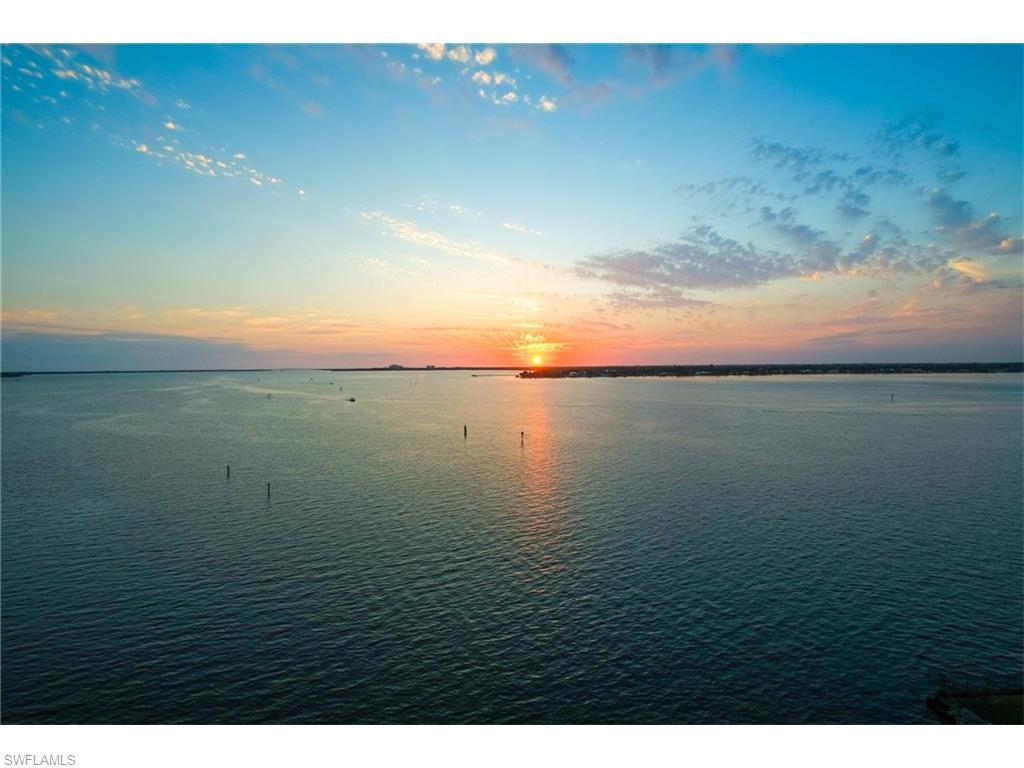14200 Royal Harbour Ct #903, Fort Myers, FL 33908 (#216031028) :: Homes and Land Brokers, Inc