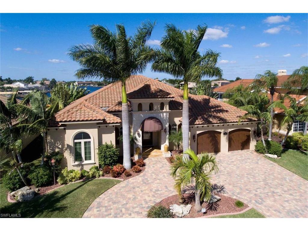 5709 SW 9th Ct, Cape Coral, FL 33914 (#216063144) :: Homes and Land Brokers, Inc