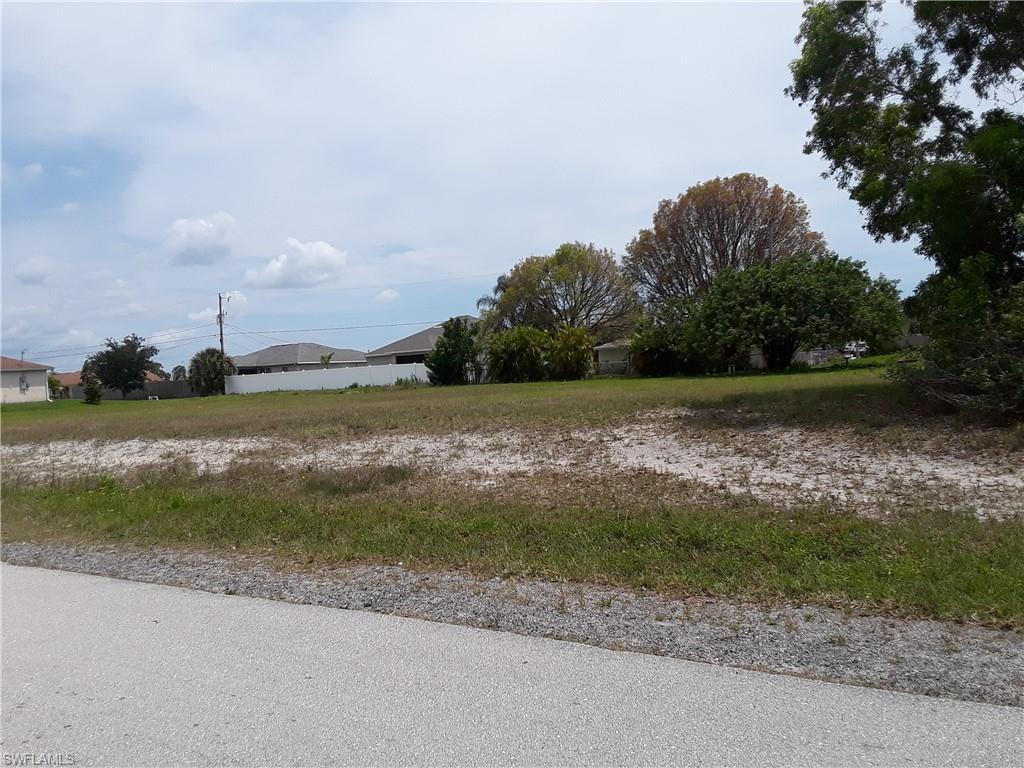 22 12th Ln - Photo 1