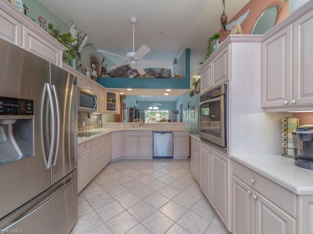 2375 Hidden Lake Dr - Photo 1