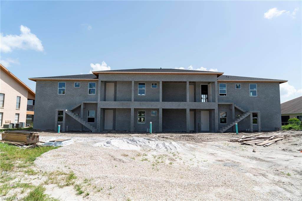 319 Nicholas Parkway - Photo 1