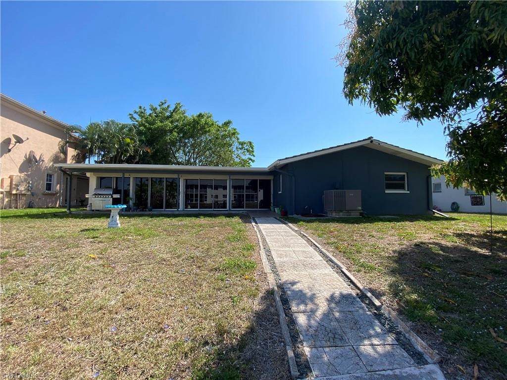 1313 40th Terrace - Photo 1