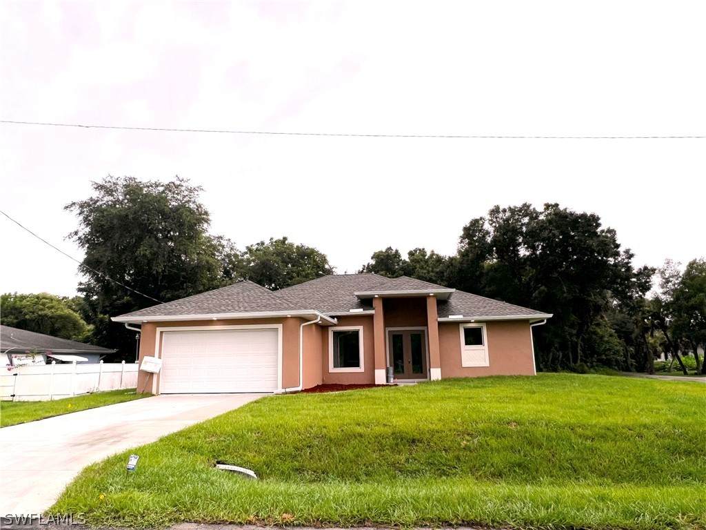 1400 4th Street - Photo 1