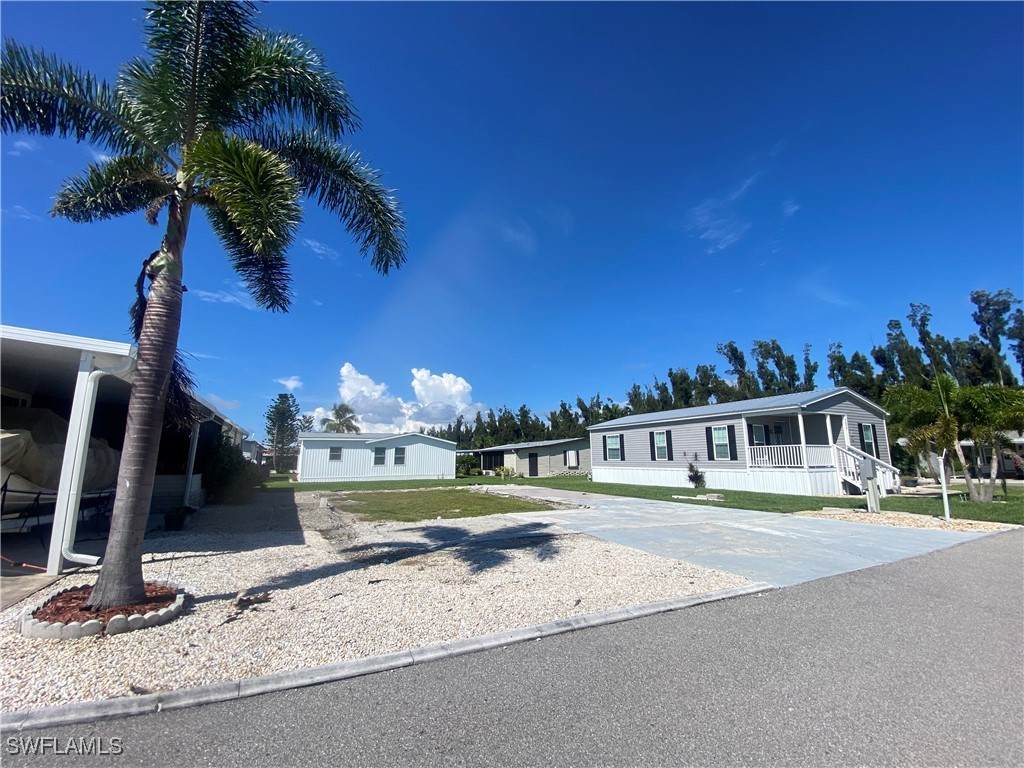 4908 Mullette Lane - Photo 1