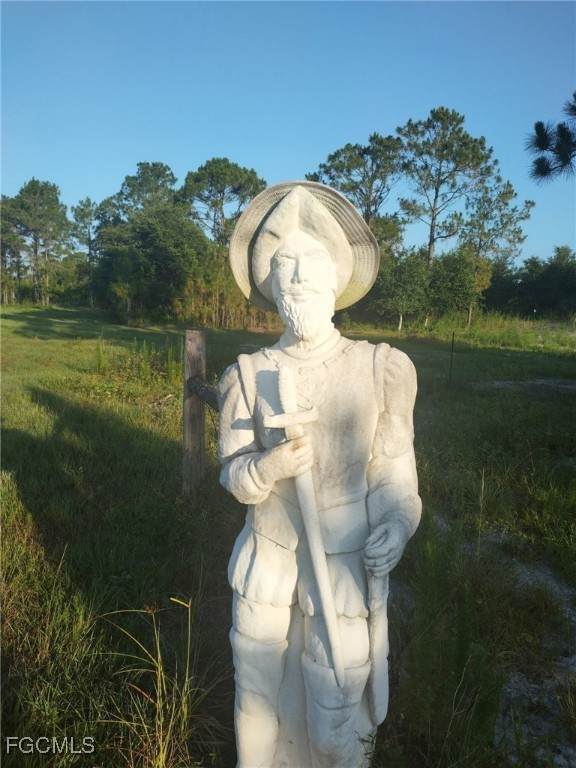 2305 Desoto Boulevard - Photo 1