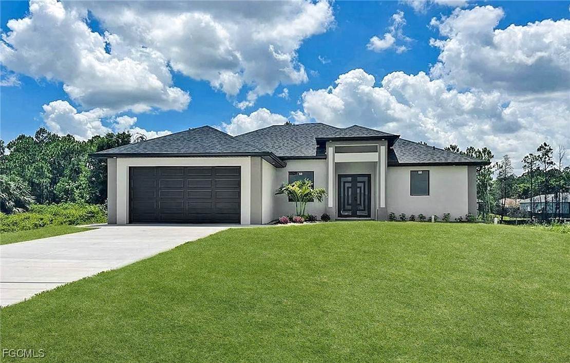 730 Aletha Avenue - Photo 1