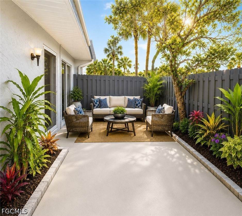 1165 Palm Avenue - Photo 1