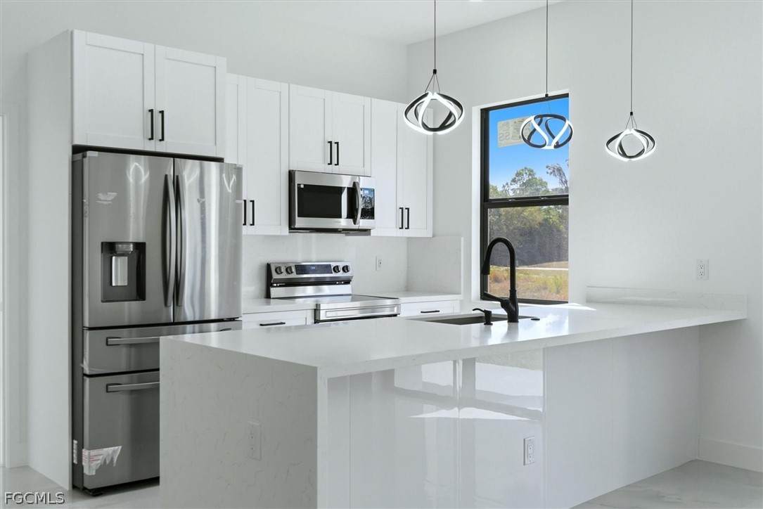 2913 24th Street - Photo 1