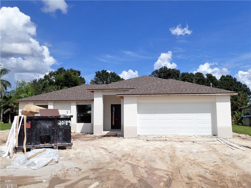 717 11th Pl - Photo 1