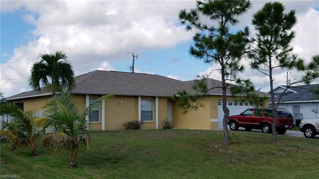 1028 11th Ct - Photo 1
