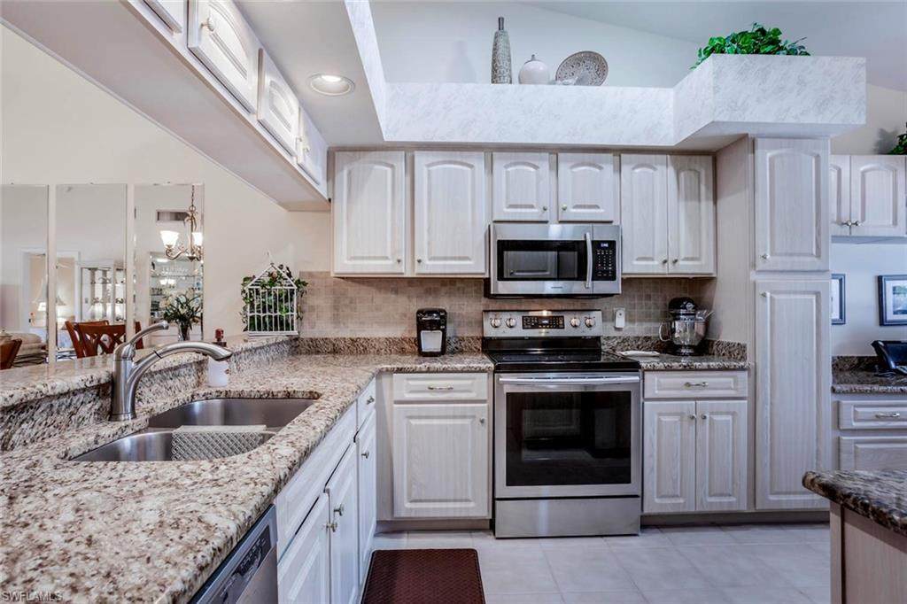 13111 Cross Creek Boulevard - Photo 1