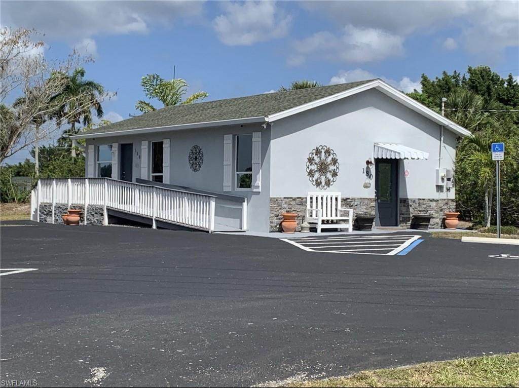 180 Rio Villa Drive - Photo 1