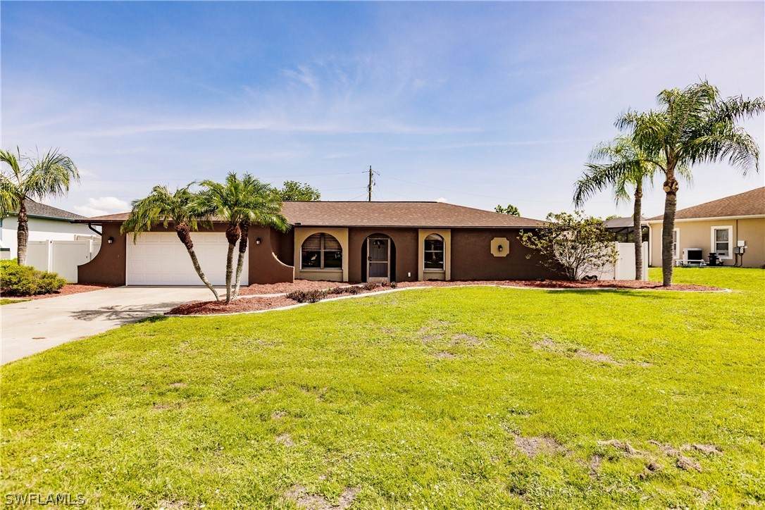 313 3rd Street - Photo 1