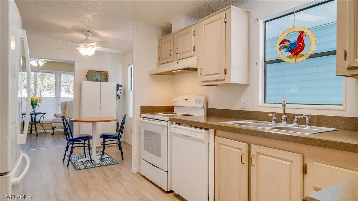521 Misty Lane - Photo 1
