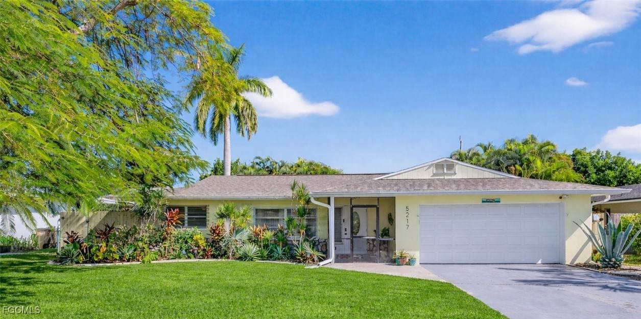 5217 Elm Court - Photo 1