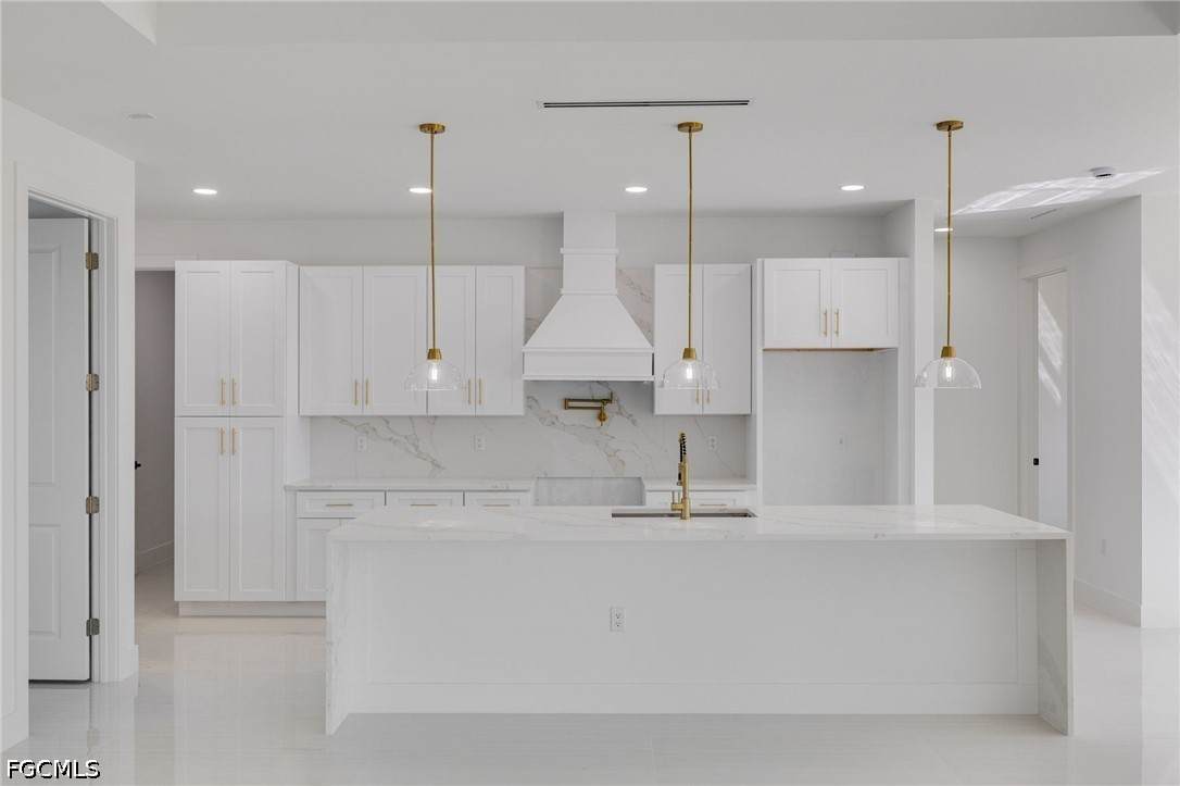 538 Raintree Street - Photo 1