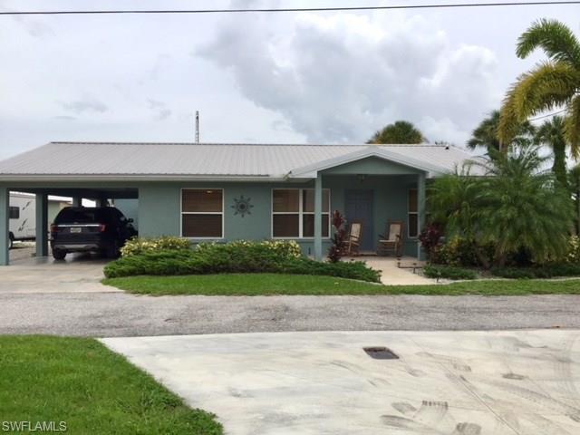 1075 Lowry Ln - Photo 1