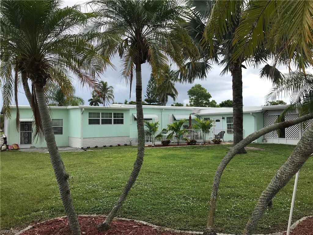 12890 Spencer St - Photo 1