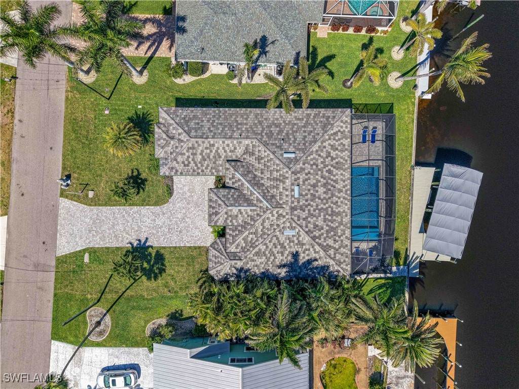 3619 16th Place - Photo 1