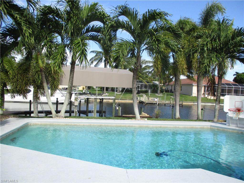1629 39th Street - Photo 1
