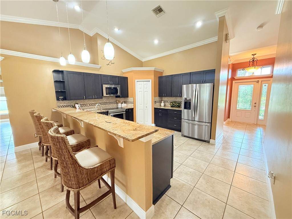 621 28th Terrace - Photo 1