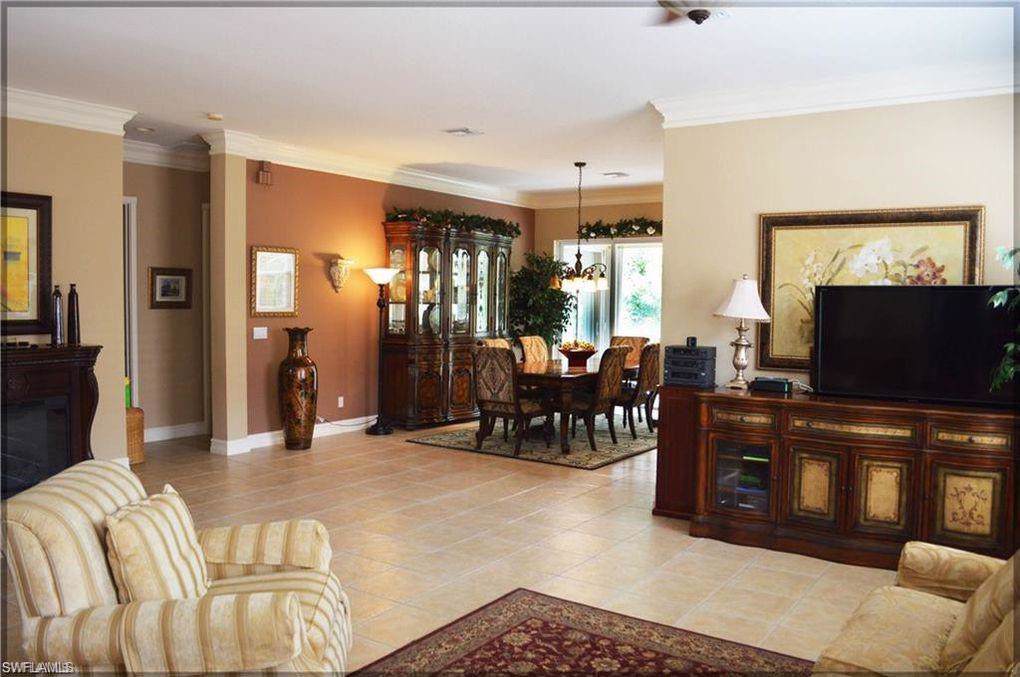 7140 Bergamo Way - Photo 1