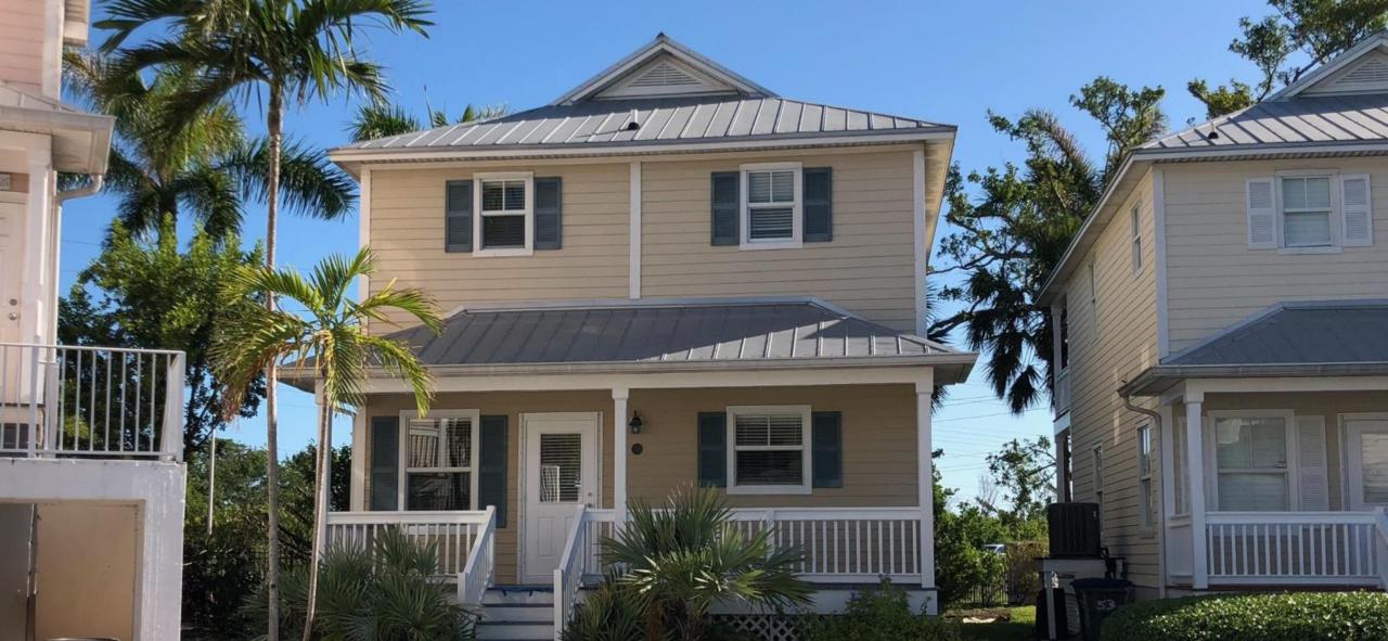 51 Coral Way - Photo 1