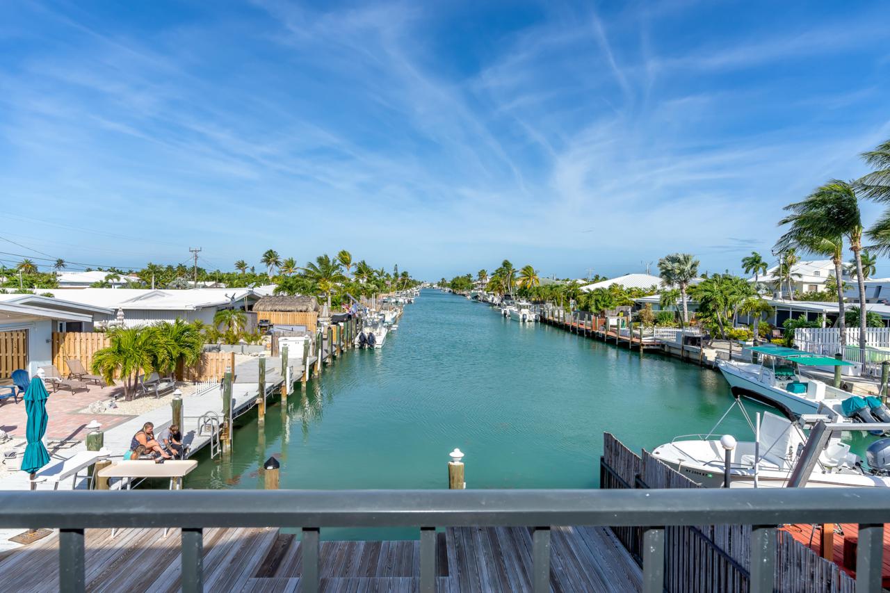 1038 Ocean Drive - Photo 1