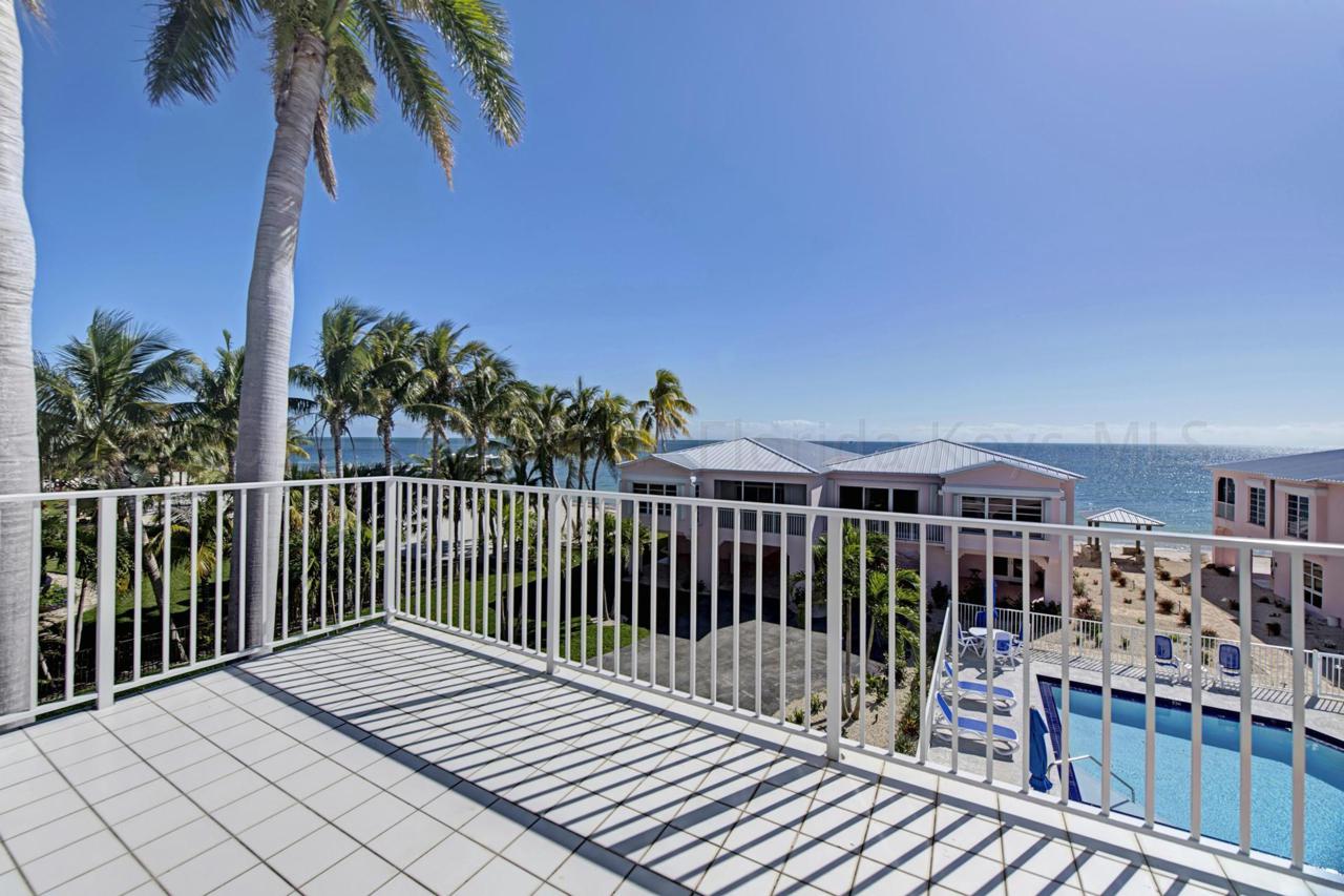 117 Coco Plum Drive - Photo 1