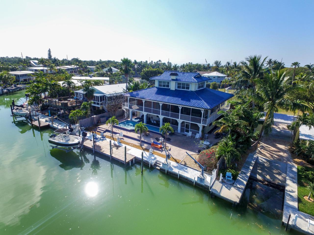 229 Tollgate Boulevard - Photo 1