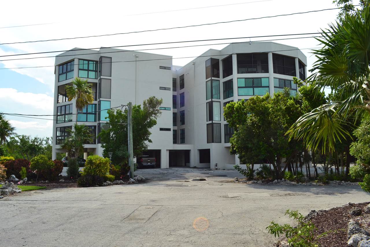 8304 Gulf Of Mexico Boulevard - Photo 1