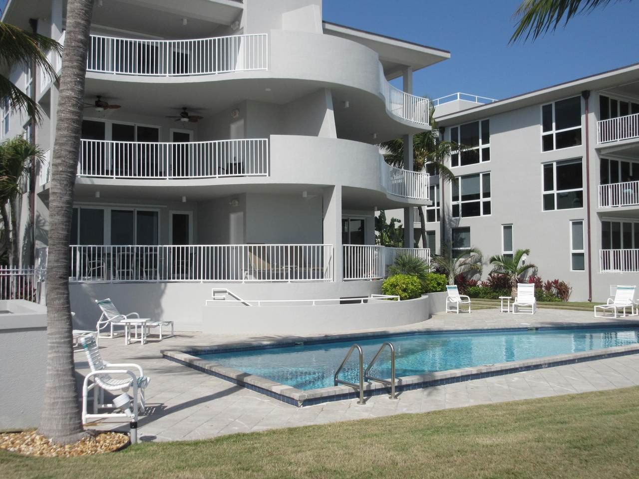 921 Ocean Drive - Photo 1