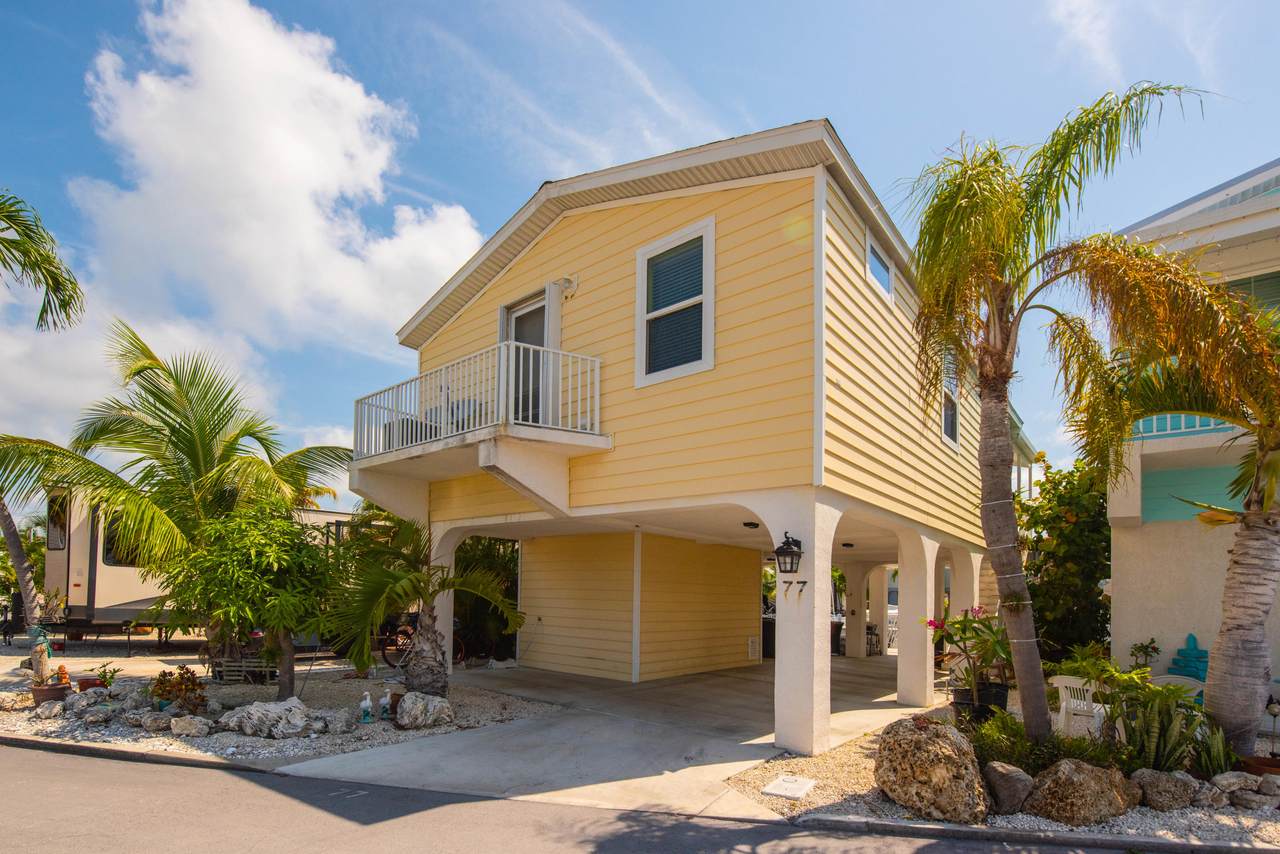 701 Spanish Main Drive - Photo 1