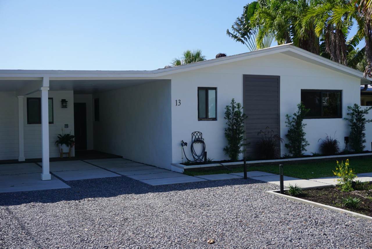 13 Bougainvillea Avenue - Photo 1